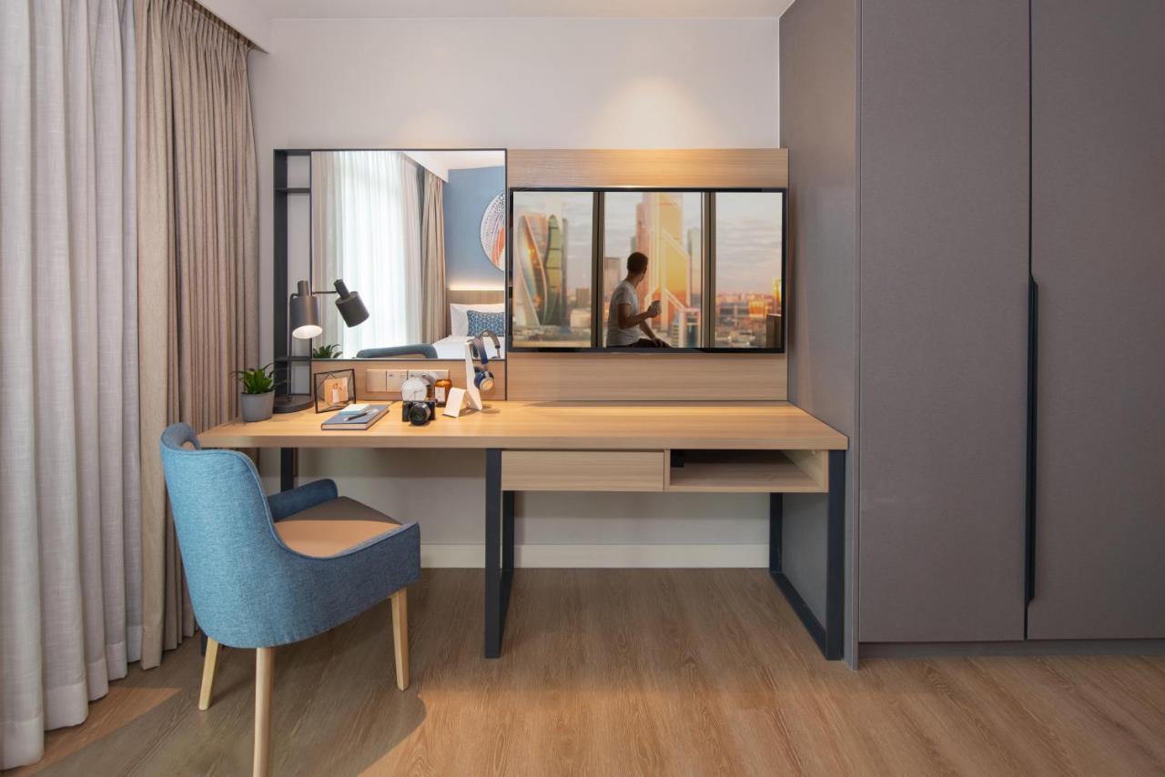 Citadines Roces Quezon City Exteriör bild